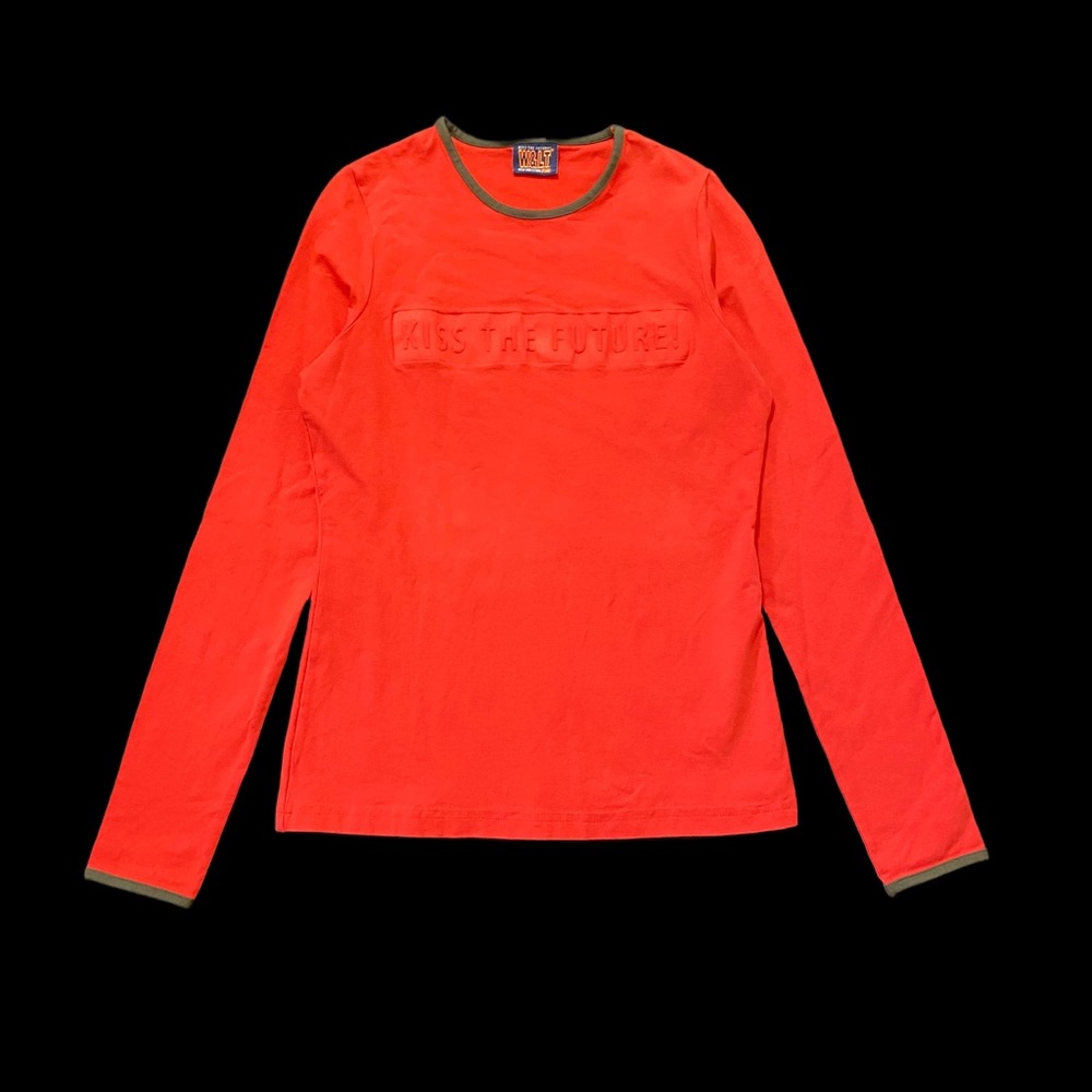 90s Wild And Lethal Trash Kiss The Future Embossed Tee